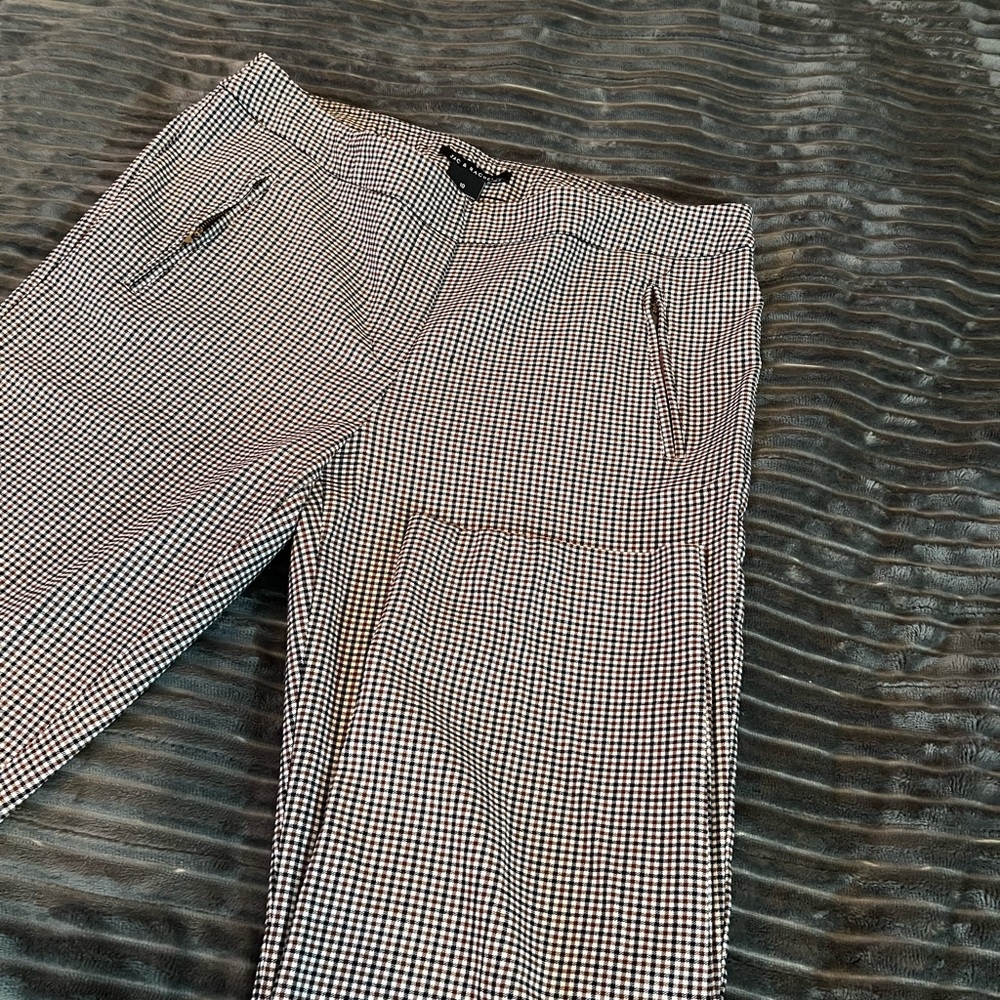 Zac and Rachel size 10 slacks